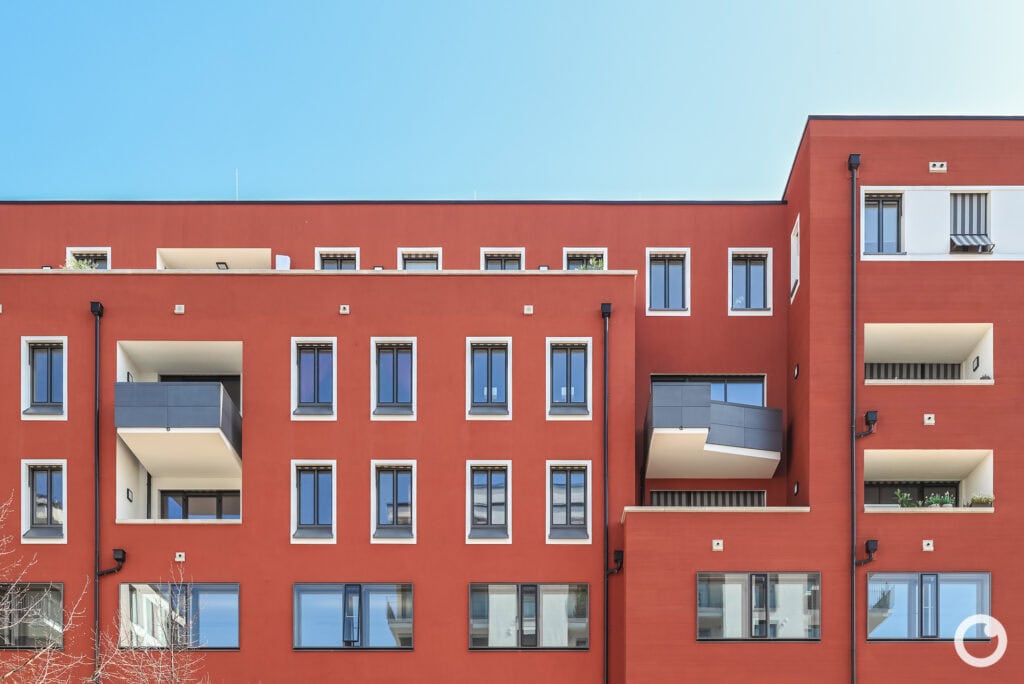 Außenansicht des Gebäudes Gare du Nord in Freiburg, Entwurf Mäckler Architekten, Umsetzung H+O Architekten Freiburg, 2018. Foto: Bertrand Weiss, weissfotografie.com