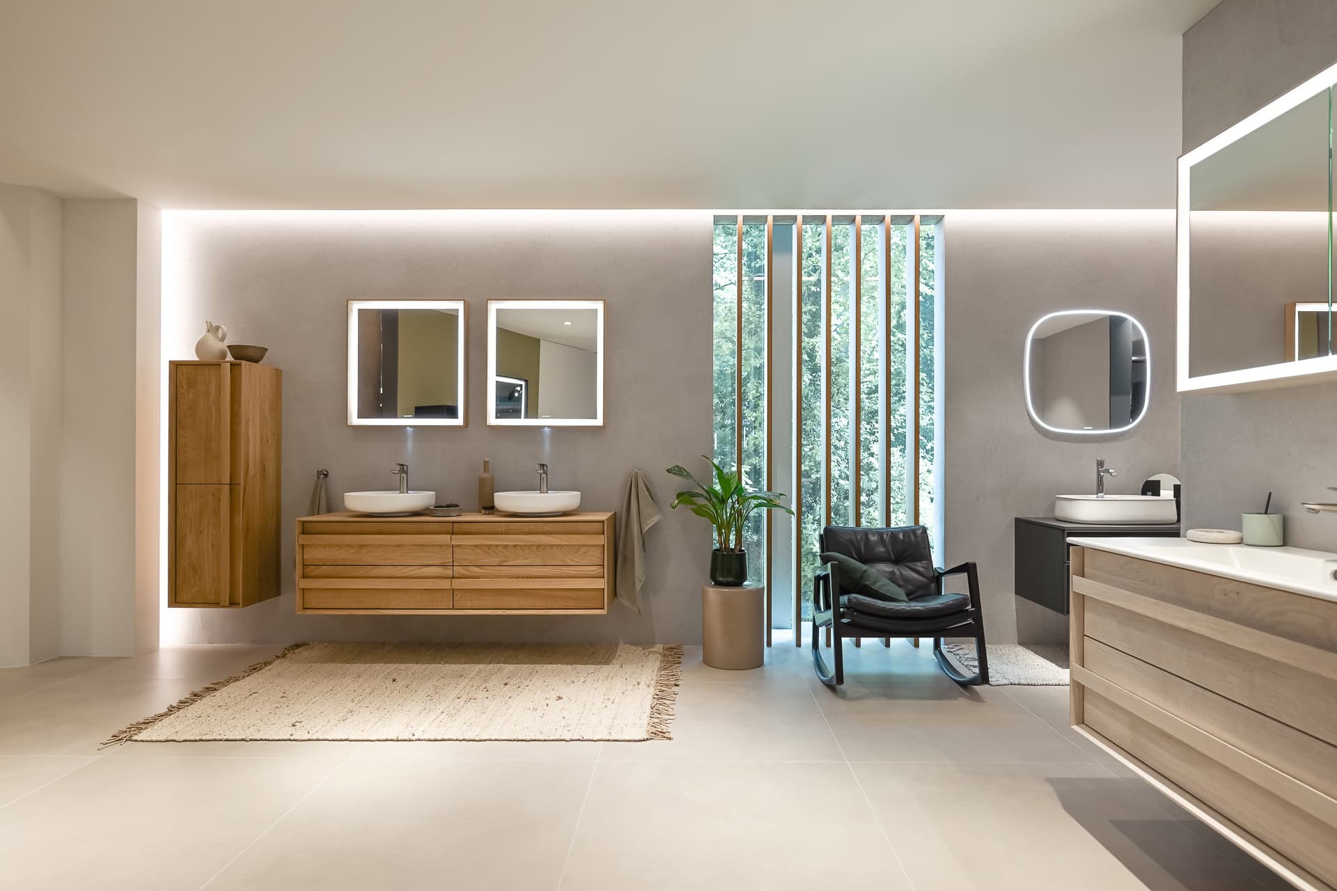 Ausstellungsbereich im Duravit Design Center in Hornberg. Architektur von Philippe Starck. Foto: Bertrand Weiss, weissfotografie.com.
